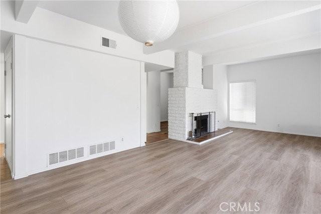 19 Mann St - Photo 2 of 8