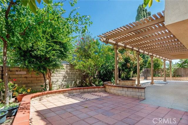 6111 E Calle Pantano - Photo 4 of 8