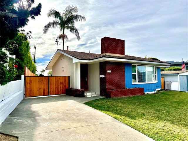 213 W Avenida Valencia - Photo 2 of 8