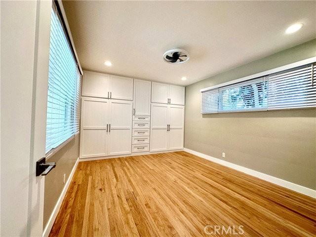 213 W Avenida Valencia - Photo 6 of 8