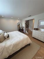 featured image of 9 Ivy Gate Ln