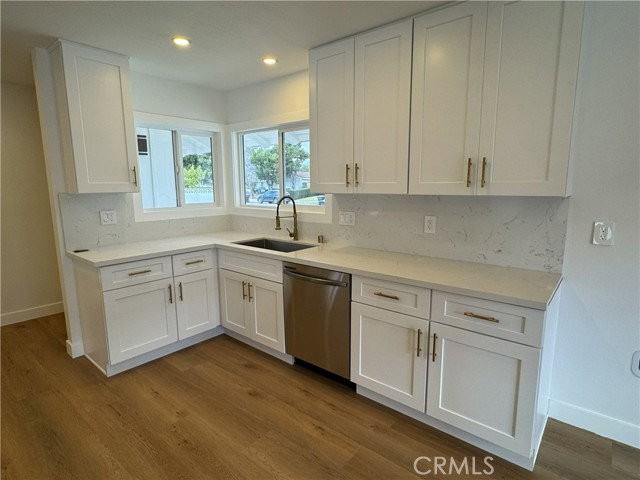 213 N Royal Pl - Photo 4 of 8