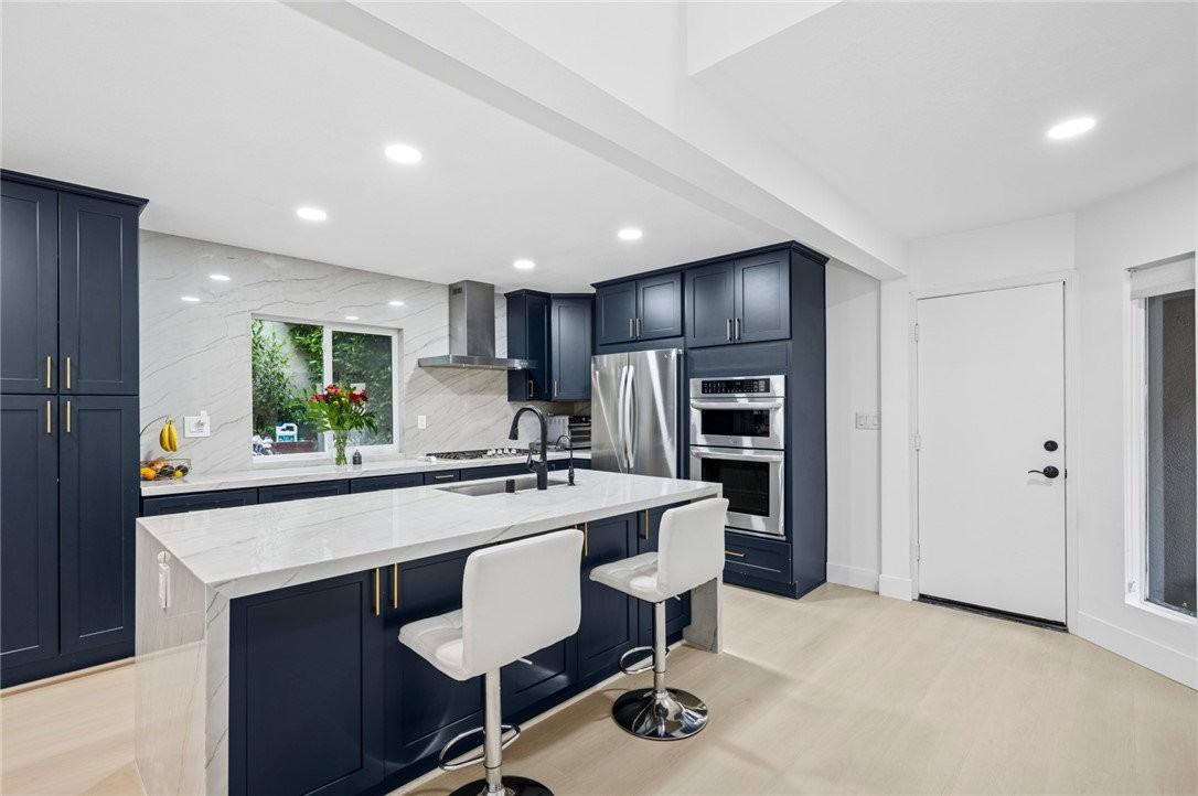 37 Shearwater Pl - Photo 5 of 8