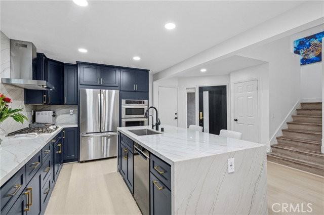 37 Shearwater Pl - Photo 6 of 8
