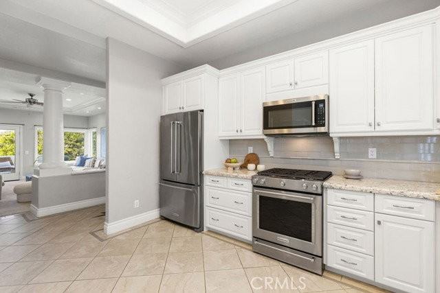 33 Wimbledon Ct - Photo 7 of 8