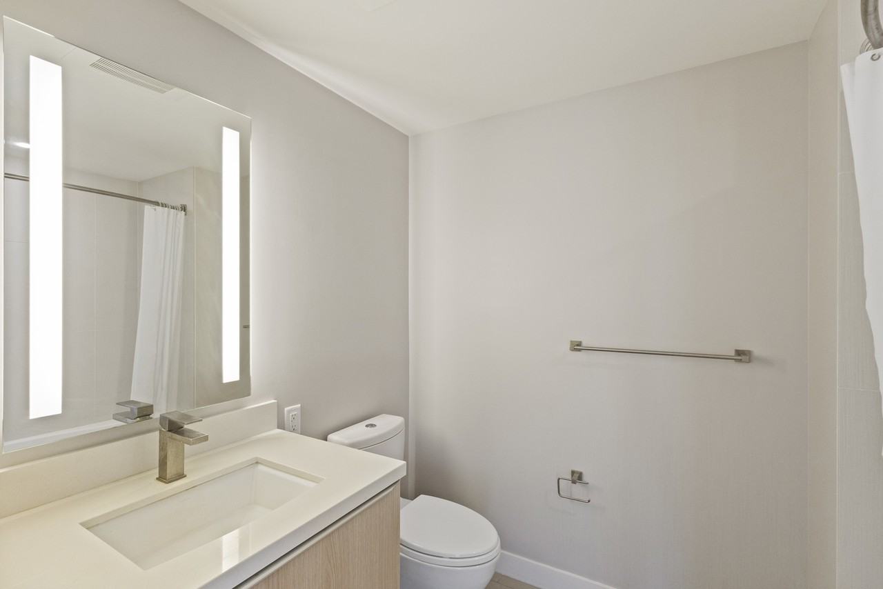 888 Kapiolani Boulevard3802 #3802 - Photo 5 of 11