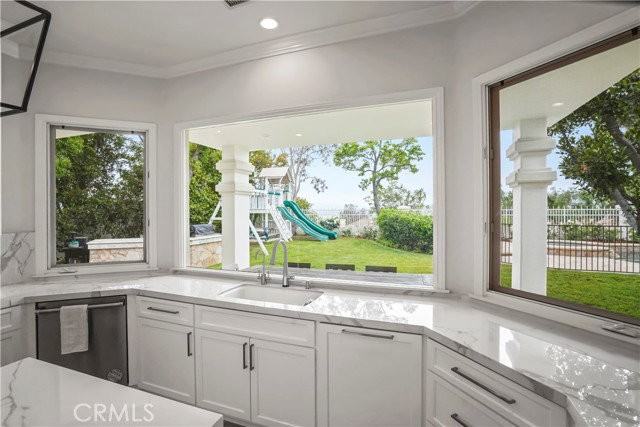25418 Cumberland Ln - Photo 6 of 8
