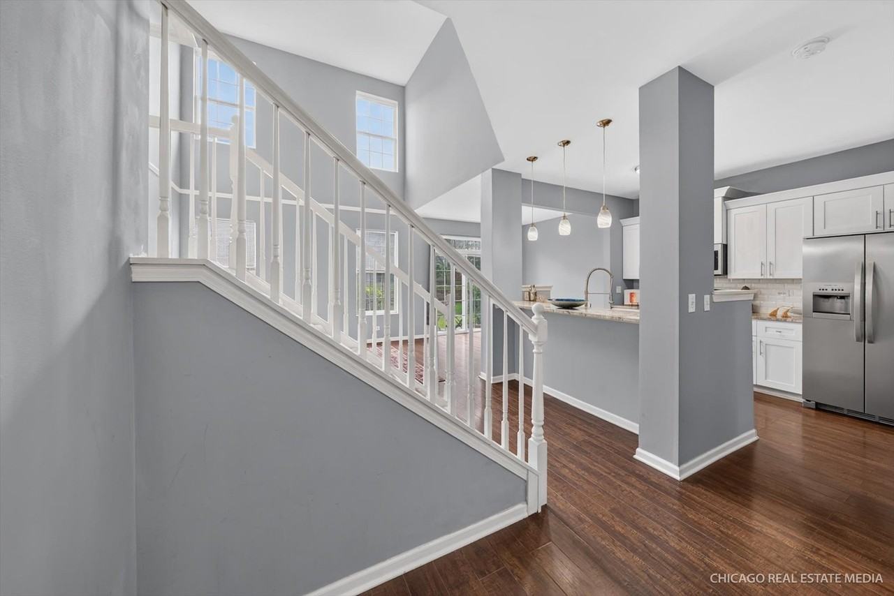 1286 W Black Wolf Rd - Photo 2 of 27