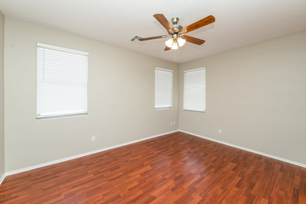6604 Frances Celia Ave - Photo 7 of 16