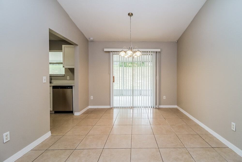 301 Morningview Dr - Photo 6 of 16