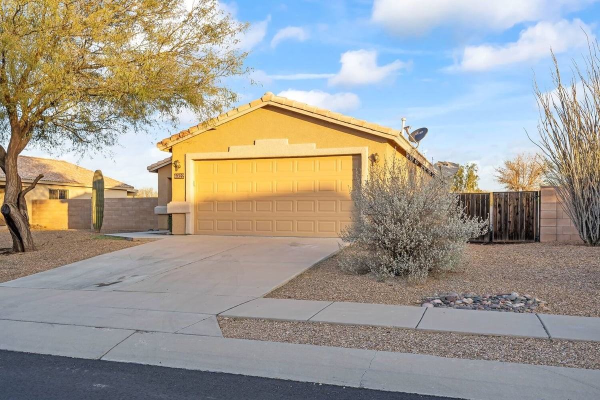 6322 W Desert Laurel Ln - Photo 3 of 21