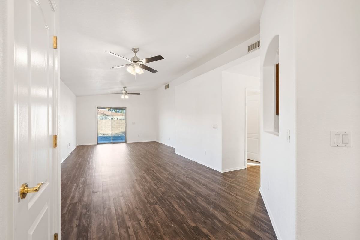 6322 W Desert Laurel Ln - Photo 5 of 21