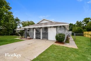 558 Murphy Ave - Photo 1 of 1