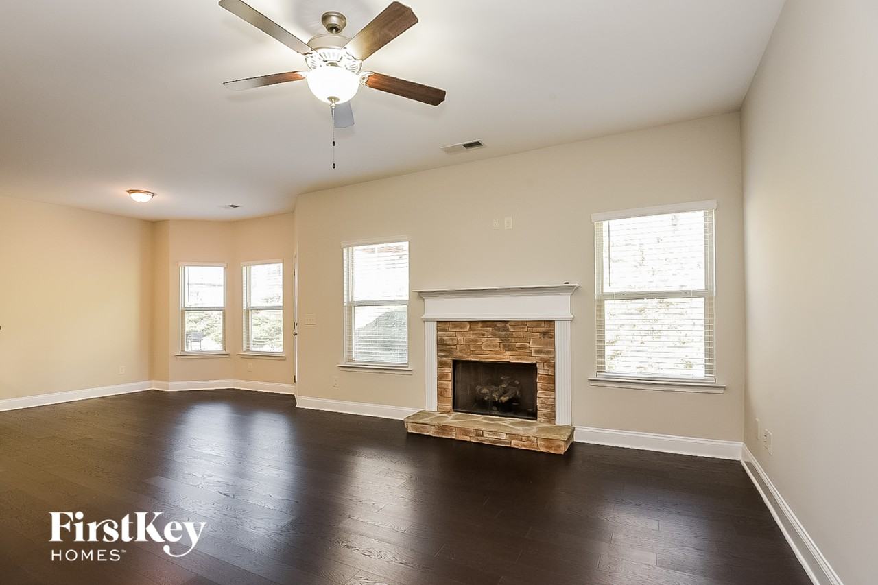 114 Bethany Manor Dr - Photo 3 of 15
