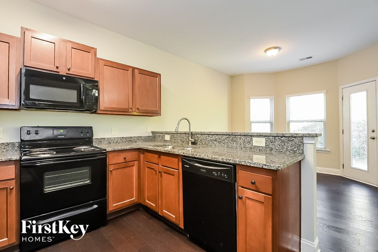 114 Bethany Manor Dr - Photo 7 of 15