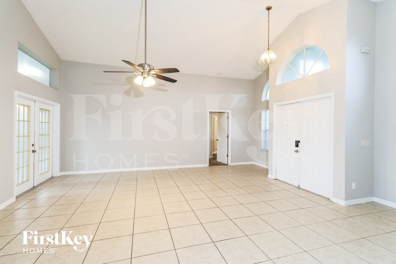1237 Cheb Pl Nw - Photo 2 of 16