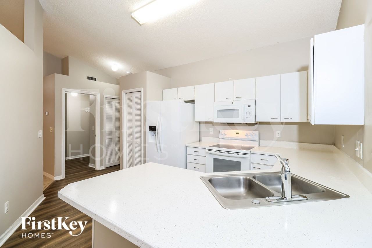 1237 Cheb Pl Nw - Photo 6 of 16