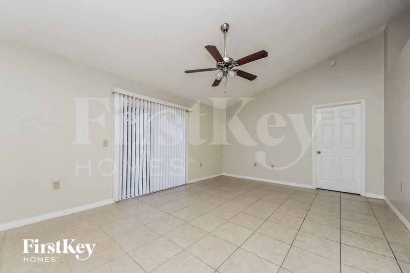 815 Adour Dr - Photo 6 of 15