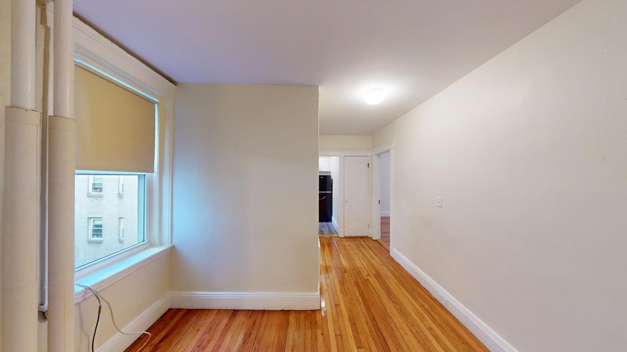 1191 Boylston St #33 - Photo 3 of 11