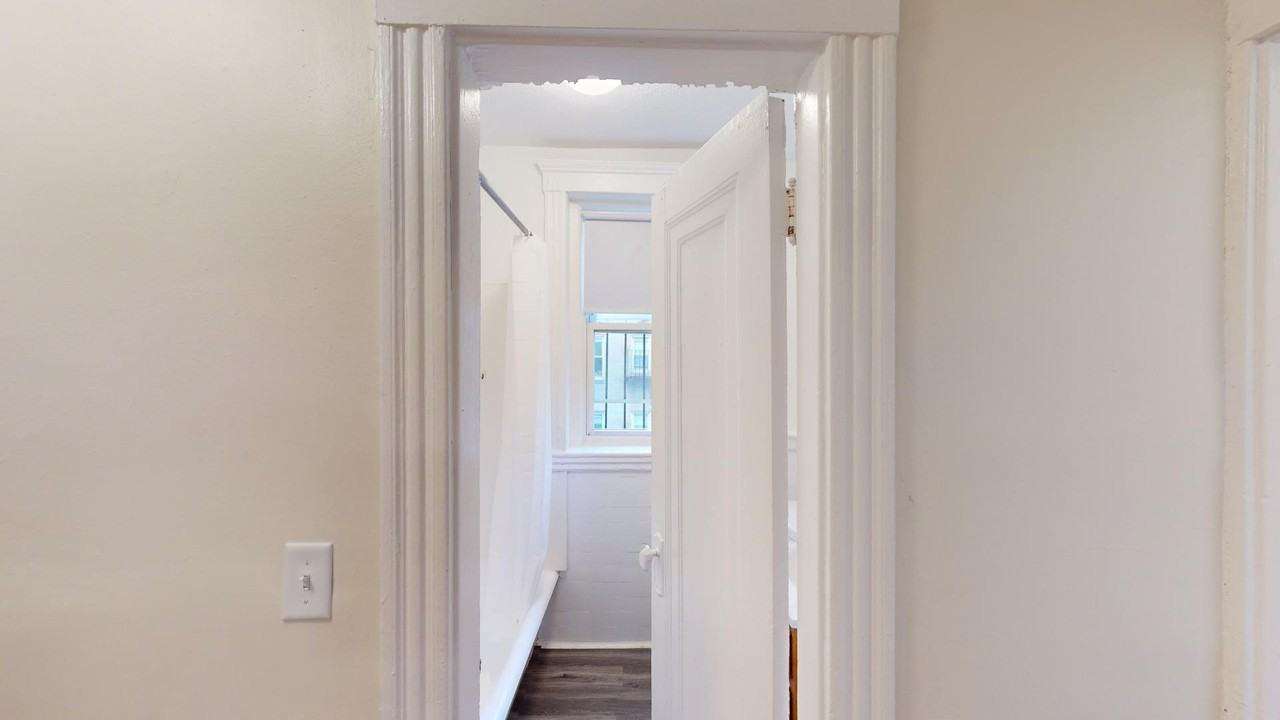 1191 Boylston St #33 - Photo 4 of 11