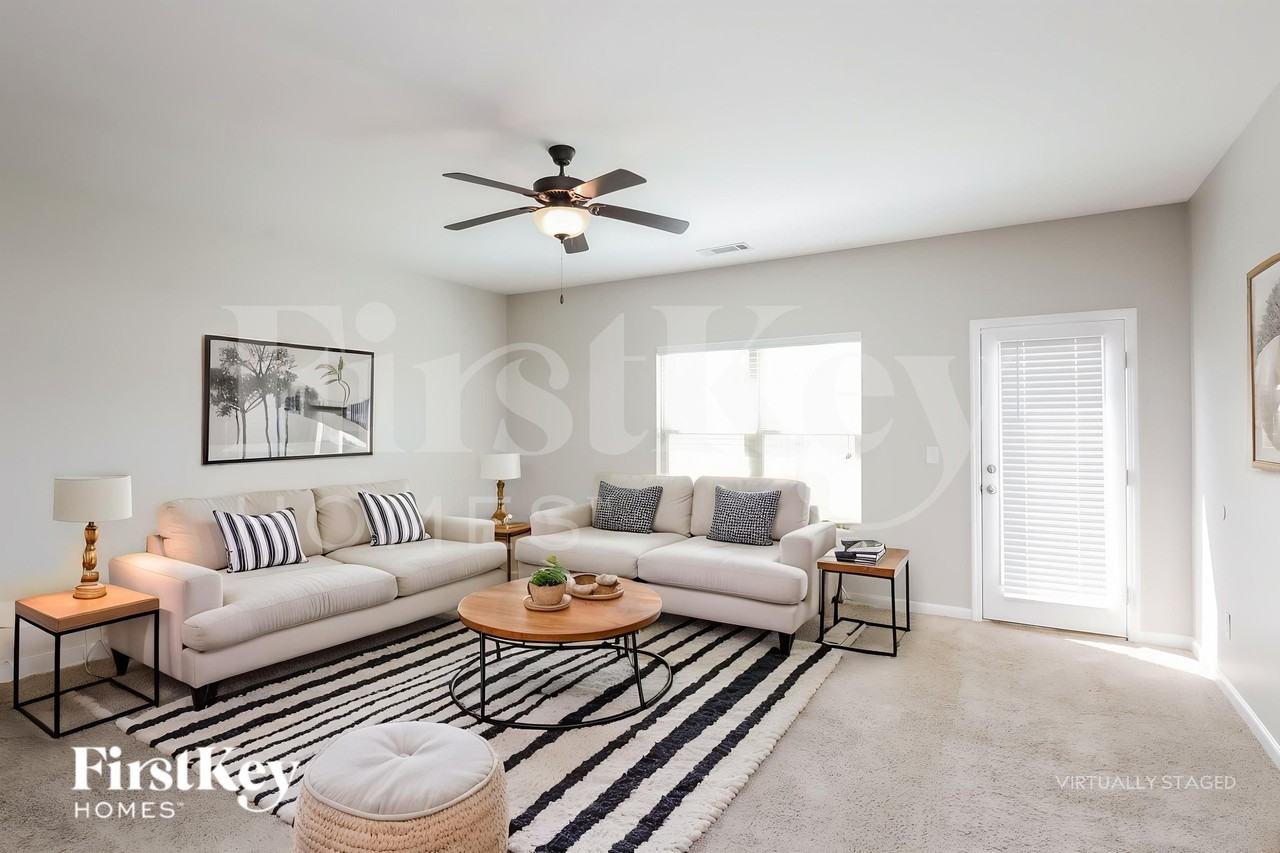 4221 Weeping Willow Dr - Photo 4 of 18