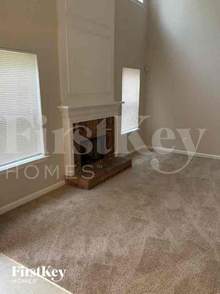 3871 Plantation Mill Dr - Photo 2 of 10