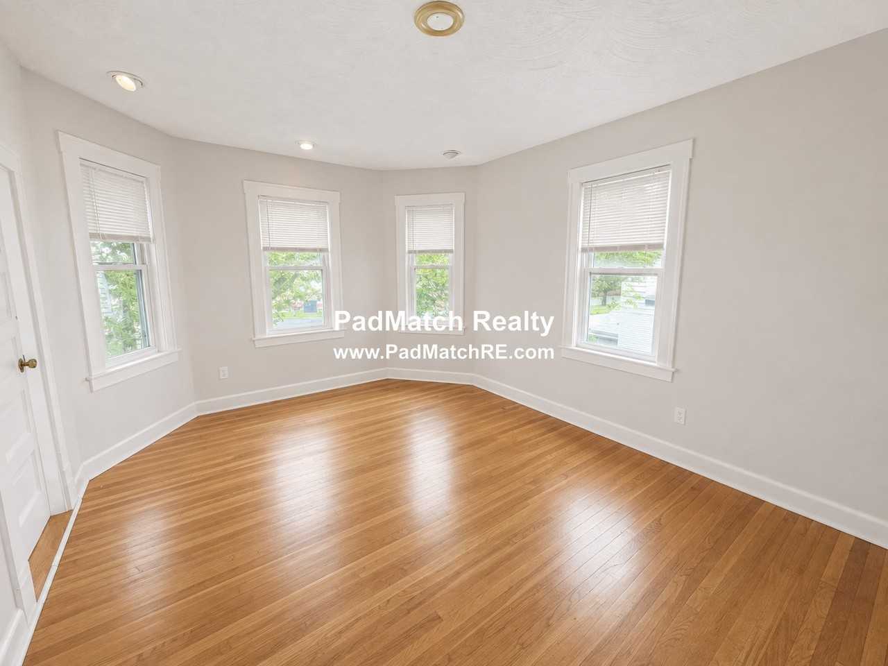 333 Alewife Brook Pkwy #2 - Photo 4 of 17