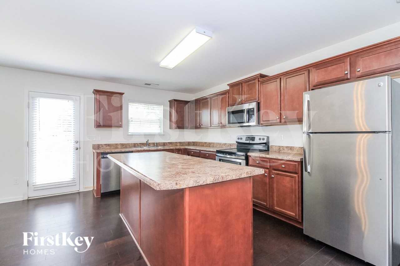 3220 Scarlet Sage Ln - Photo 7 of 15