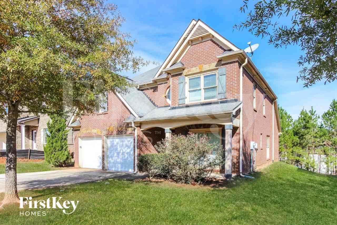 136 Janney Cir - Photo 3 of 18