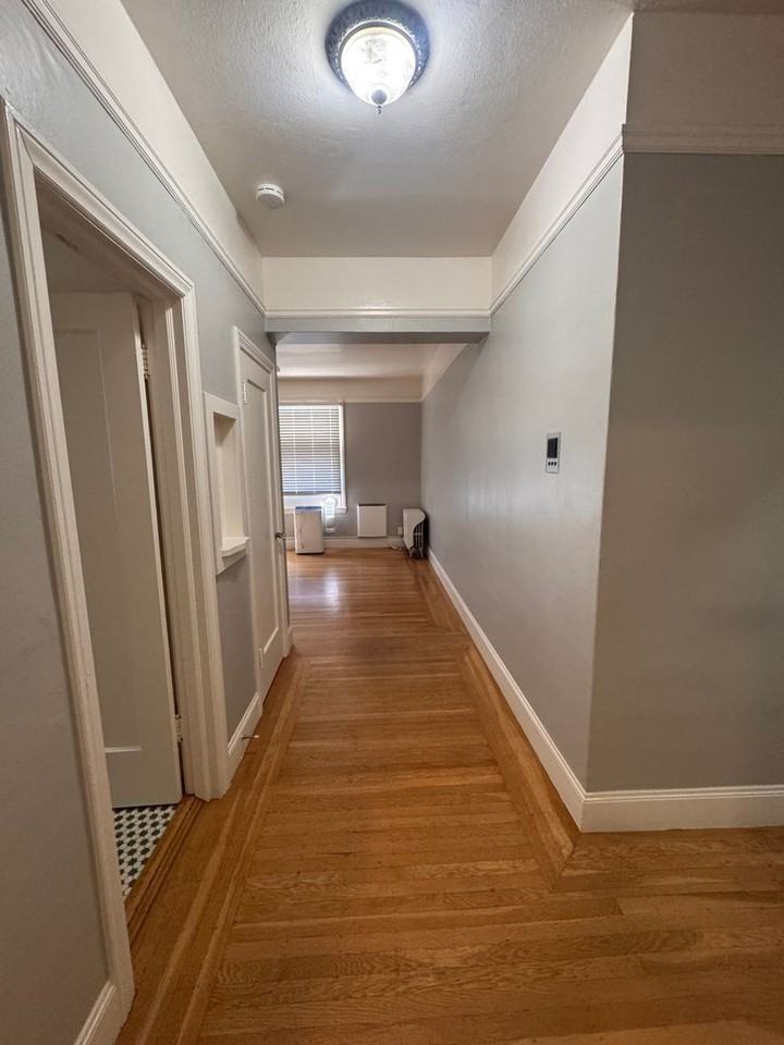 Fortview Apartment - Photo 6 of 14
