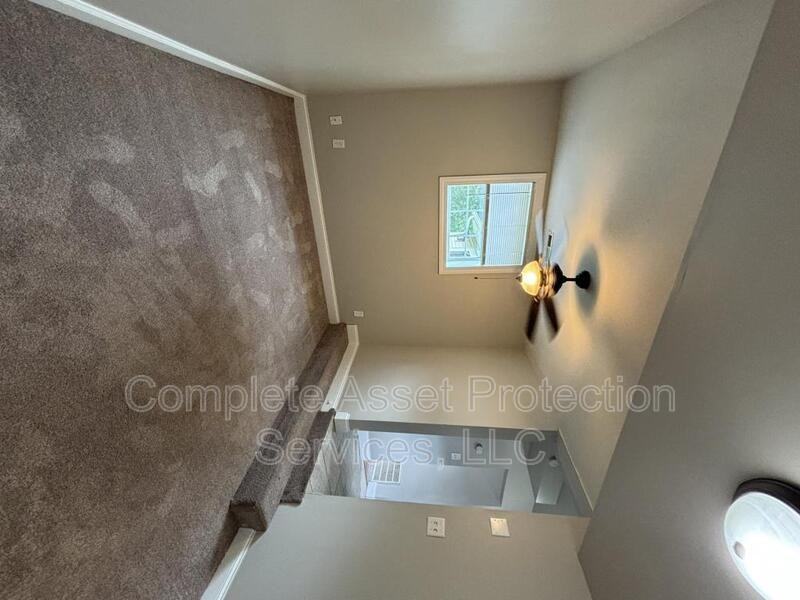 2715 Greene St - Photo 6 of 9