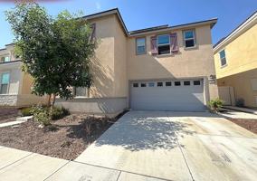 featured image of 1014 W Buttercup Ln