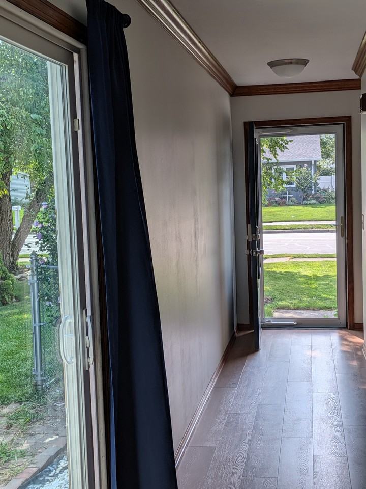 560 Executive Blvd #560 - Photo 5 of 18