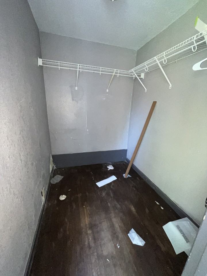 112 N 13th St - Photo 5 of 11