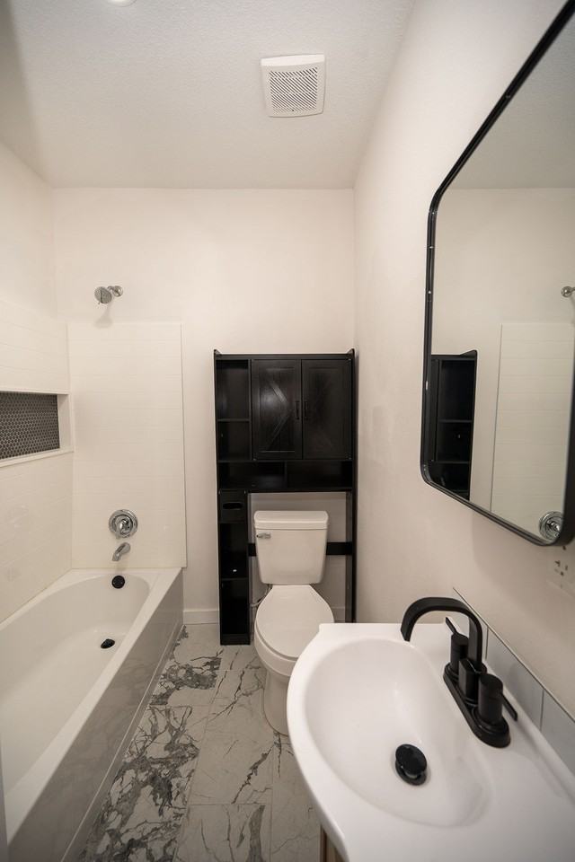 226 N Terry Ave - Photo 7 of 12
