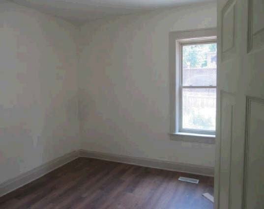 766 E Mitchell Ave #1 - Photo 4 of 9