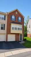 featured image of 911 Tanglewood Dr #911