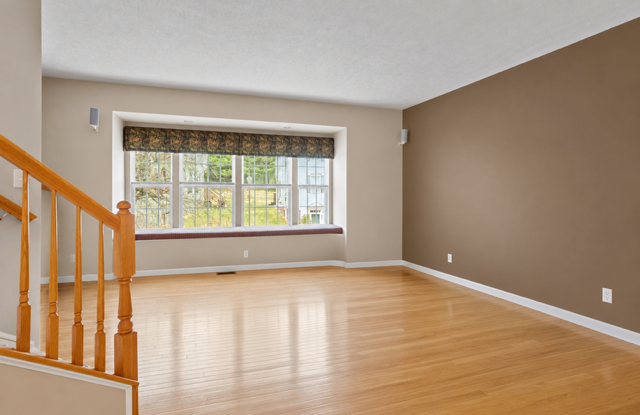 911 Tanglewood Dr #911 - Photo 7 of 21
