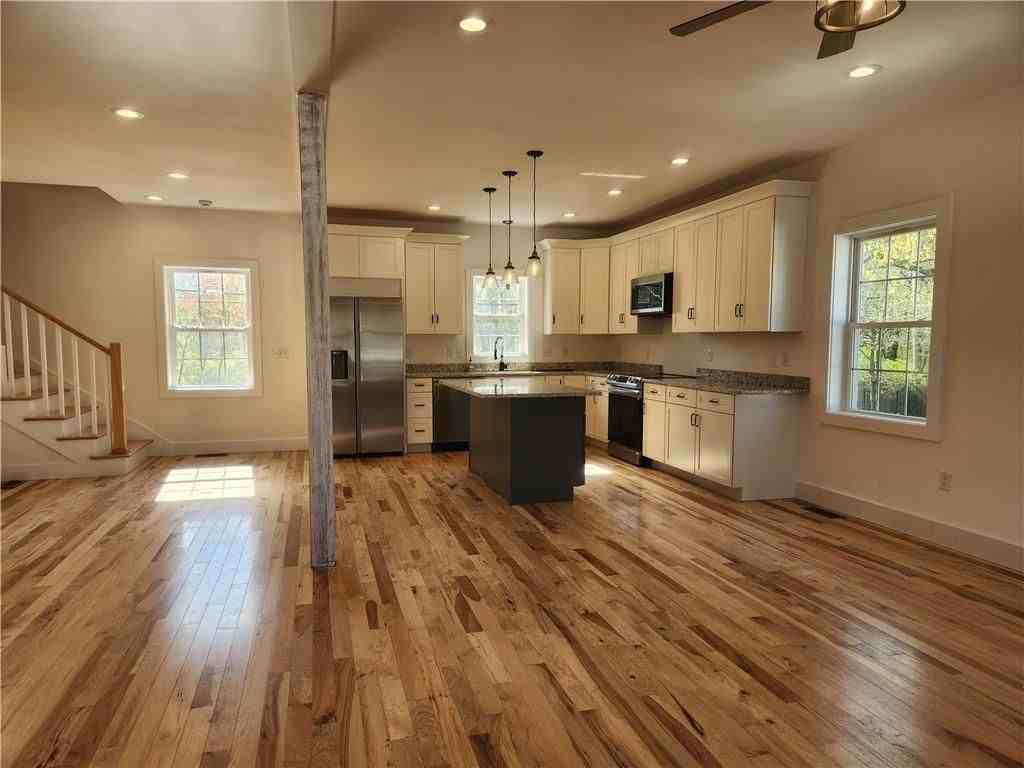 1284 Boston Neck Rd - Photo 5 of 24