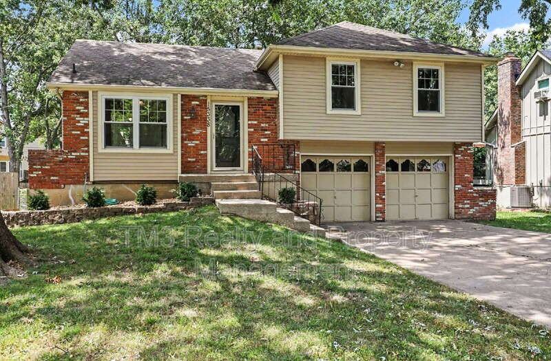 15338 S Summertree Ln - Photo 2 of 26