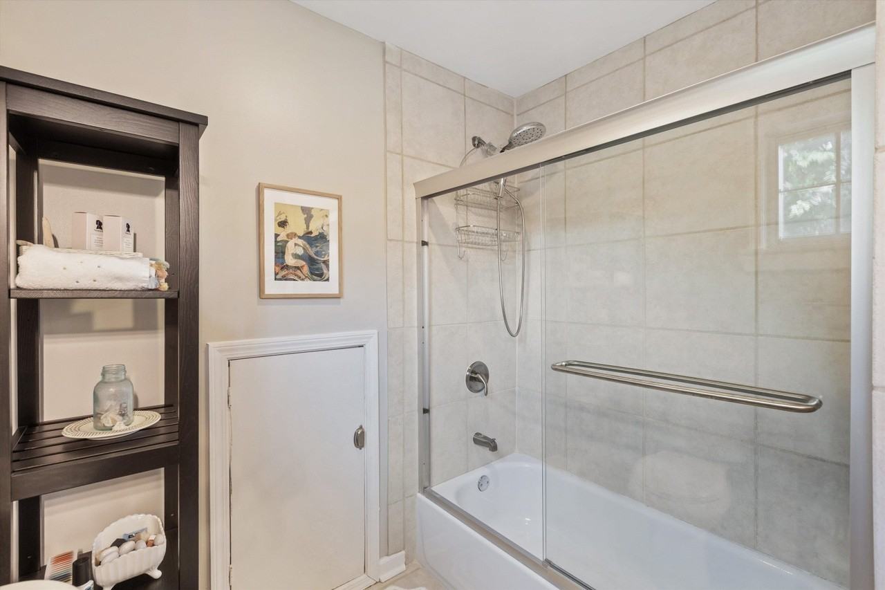 1318 Goodbar Ave - Photo 7 of 21