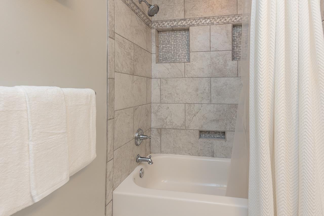 519 Summitt St - Photo 5 of 15