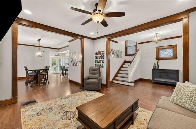 37 E 53rd St - Photo 6 of 18