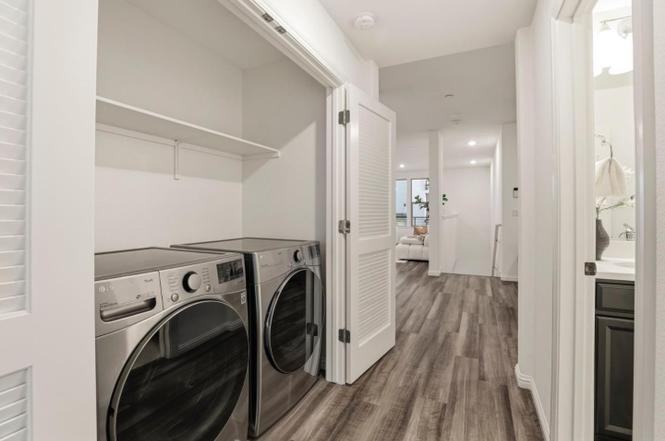 6816 Vector Ct - Photo 7 of 15