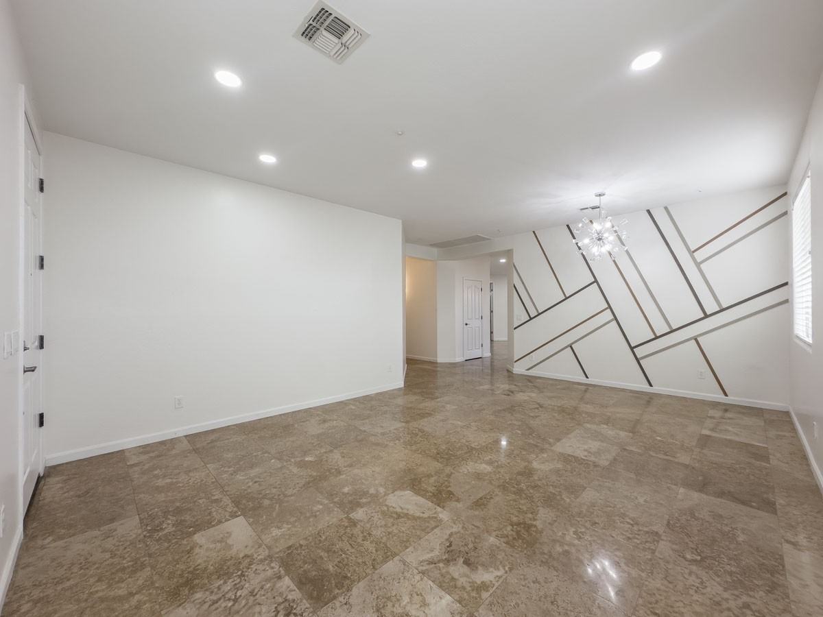 7159 W Caleb Rd - Photo 4 of 26