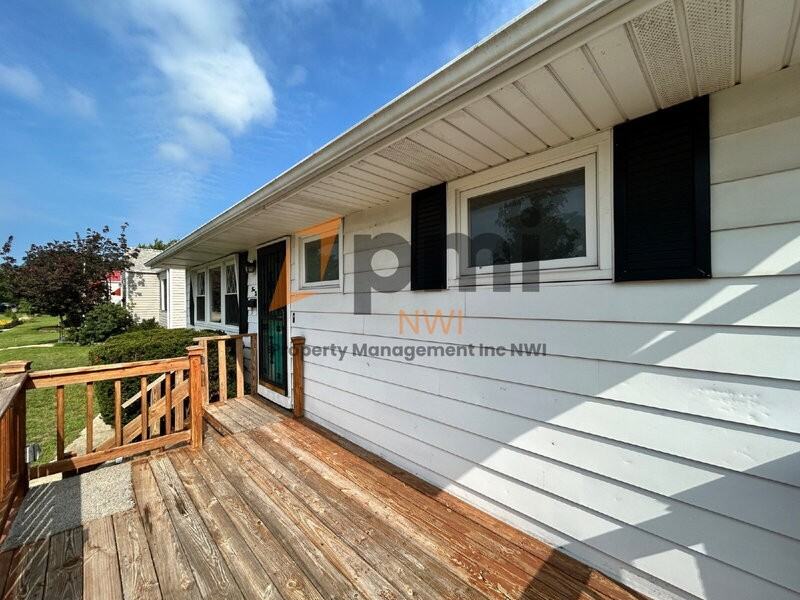 510 Tremont St - Photo 3 of 23