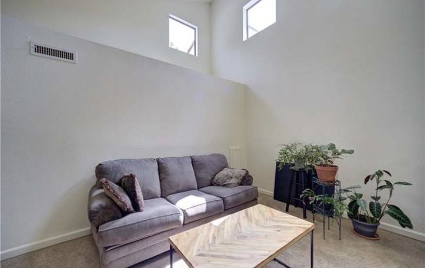 1257 Iris St #3 - Photo 4 of 13