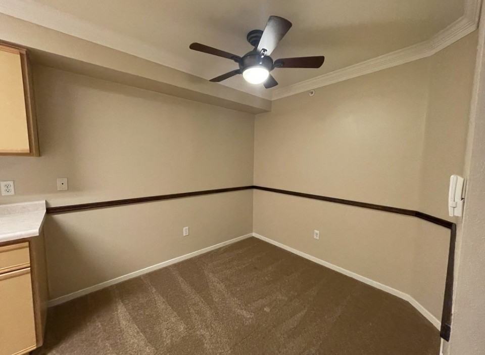 6850 Sharlands Ave - Photo 6 of 18