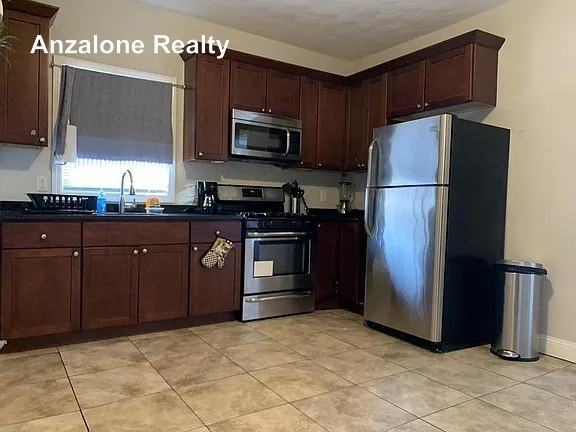 104 Bow St #1L - Photo 2 of 13