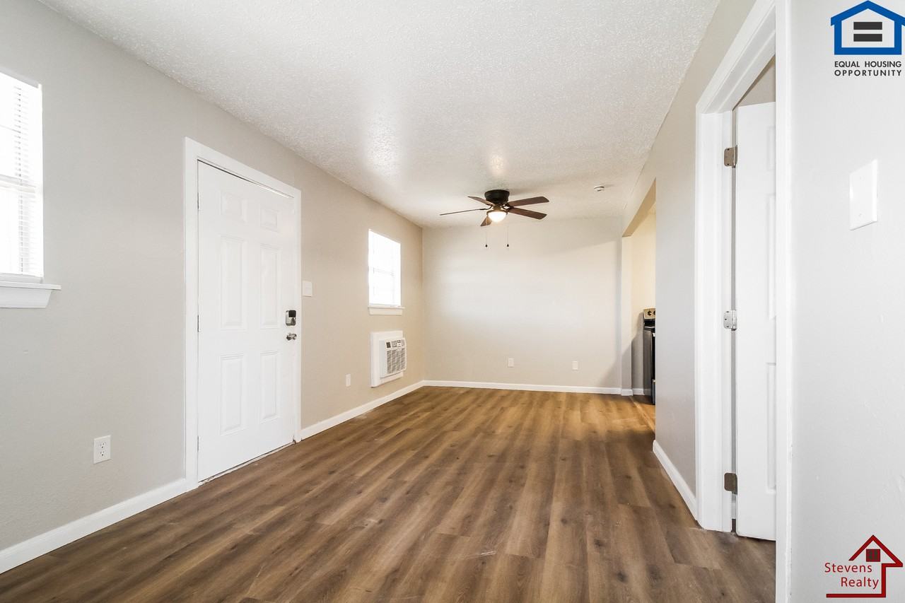 Highpoint Estate Apartments - Photo 7 of 37